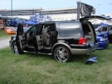 Ford-expedition-custom-stereo-TVs