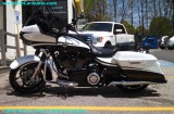 Harley-Streetglide-gauge-speakers-Rockford-amplifier-Focal-speakers