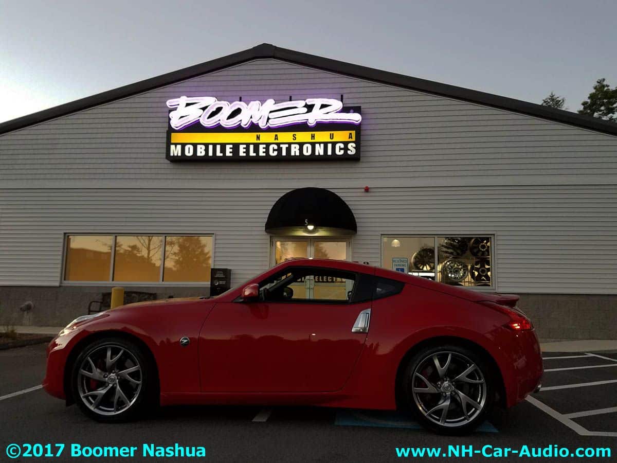 Nissan-370z-upgrades-clothe-seats