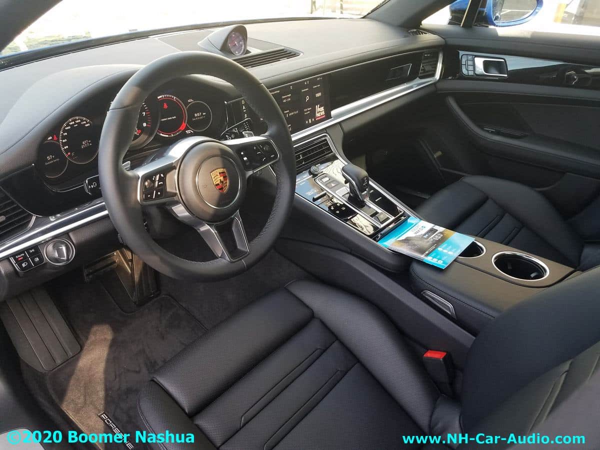 2018-Porsche-Panamera-interior-after-hidden-install